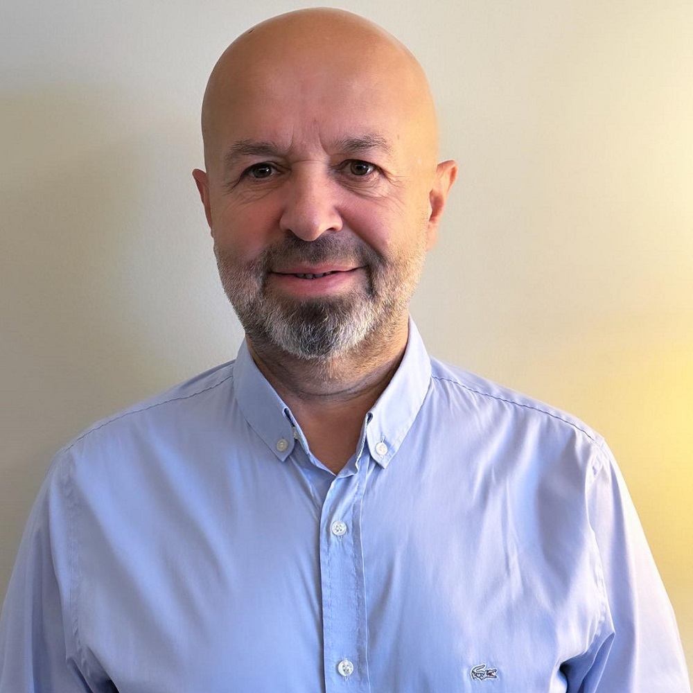 Dr Erdal USLUER